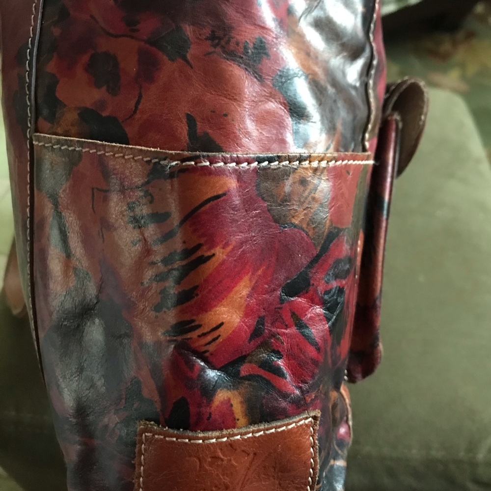 Handbag - Picture 6 of 8